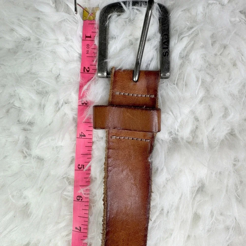 Levi's Brown Leather Belt Full Grain Silver Buckle Mens Sz 42 Distressed Trashed